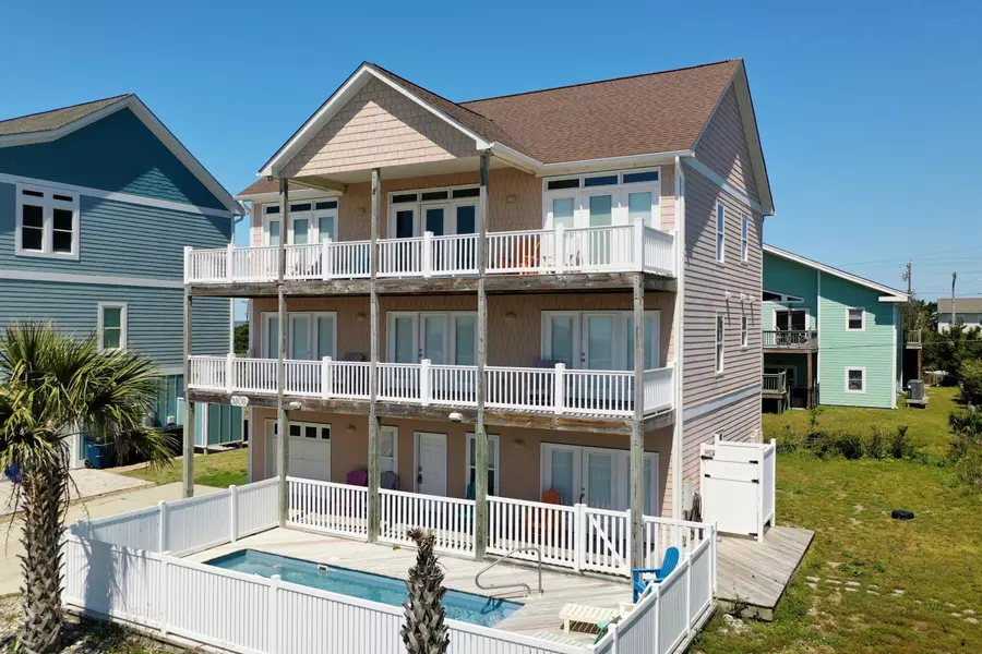 1808 Ocean Drive, Emerald Isle, NC 28594