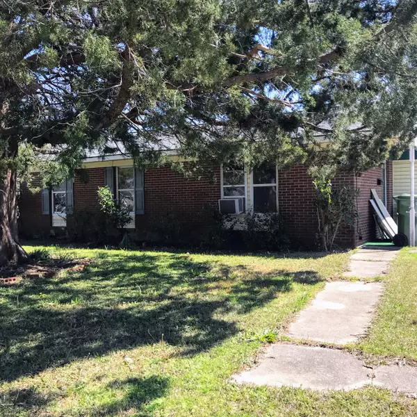 2902 Cooper CT, Wilmington, NC 28405