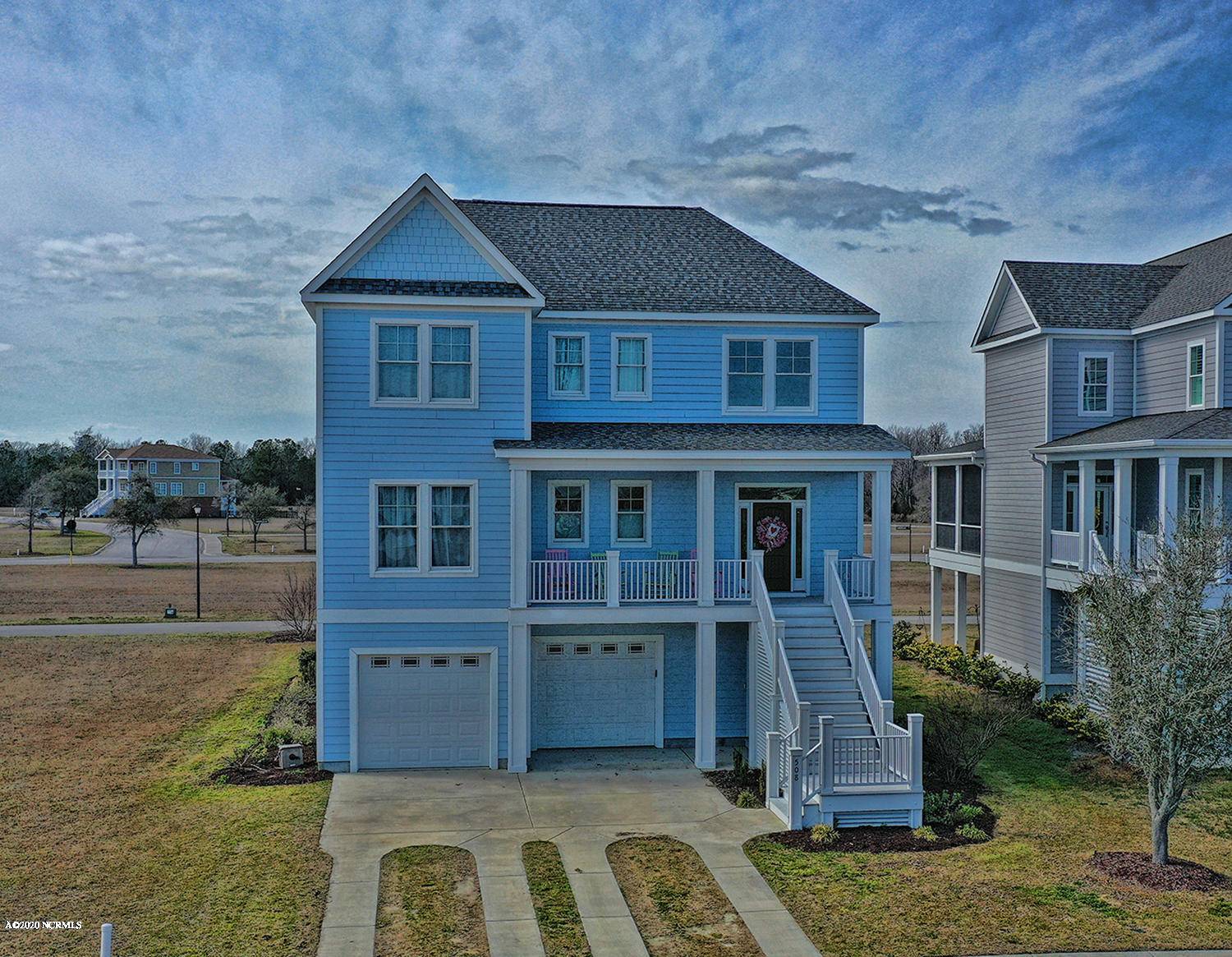 508 Cannonsgate DR, Newport, NC 28570