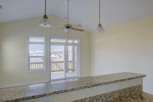 Surf City, NC 28445,212 Bridgeview CT #A