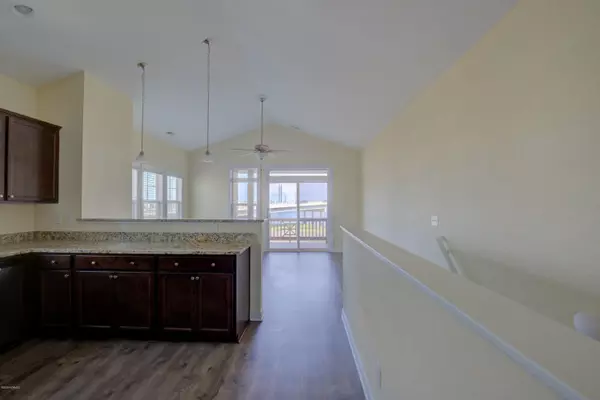 Surf City, NC 28445,212 Bridgeview CT #A