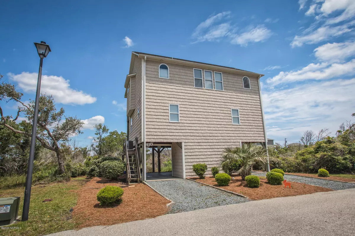 Surf City, NC 28445,410 W Wilmington AVE