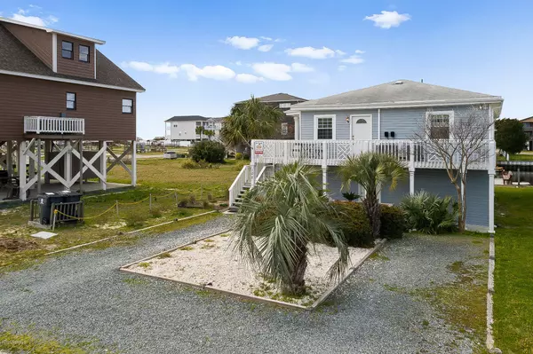 Holden Beach, NC 28462,105 Durham ST