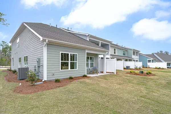 Wilmington, NC 28411,108 White Stone Place #37