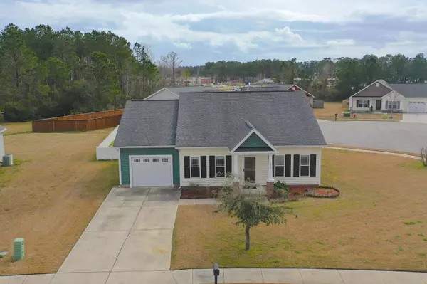 206 Low Country Lane, Swansboro, NC 28584