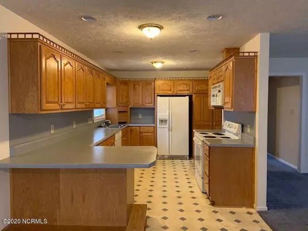 Laurinburg, NC 28352,11021 Turnpike RD