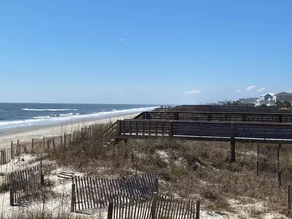 Ocean Isle Beach, NC 28469,370 E First ST