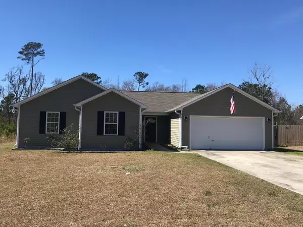 217 Loren RD, Hubert, NC 28539