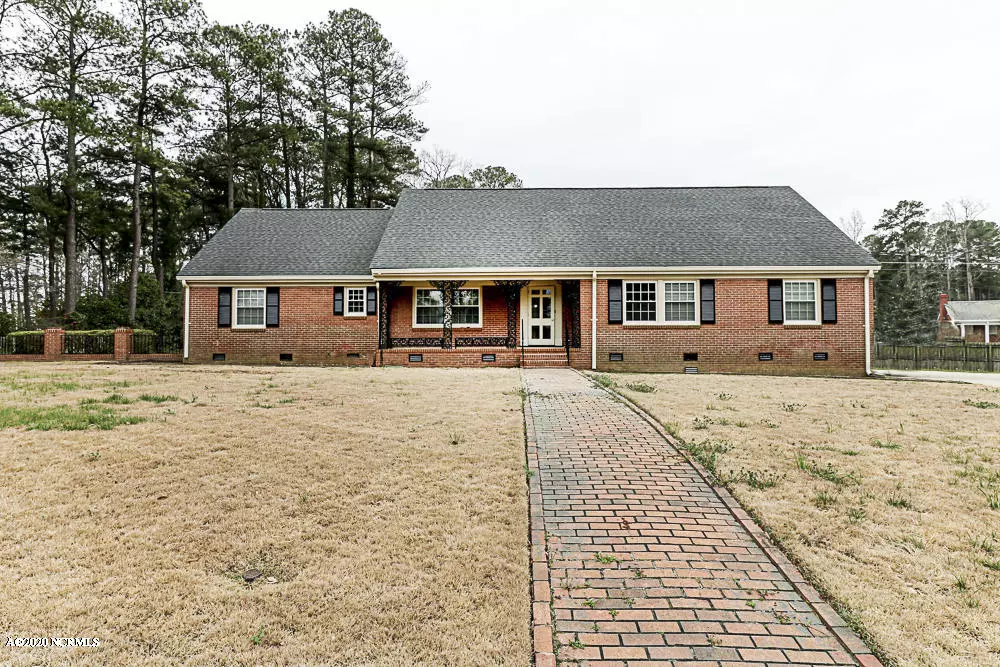 Wilson, NC 27893,102 Stark CIR N