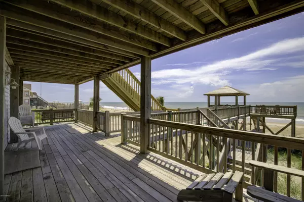 North Topsail Beach, NC 28460,1282 New River Inlet RD