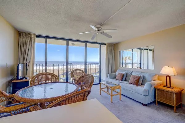 Carolina Beach, NC 28428,1615 S Lake Park BLVD #204