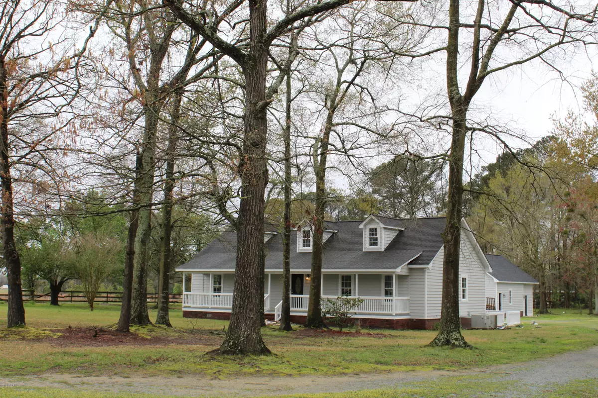 Chinquapin, NC 28521,324 Willie Hatcher RD