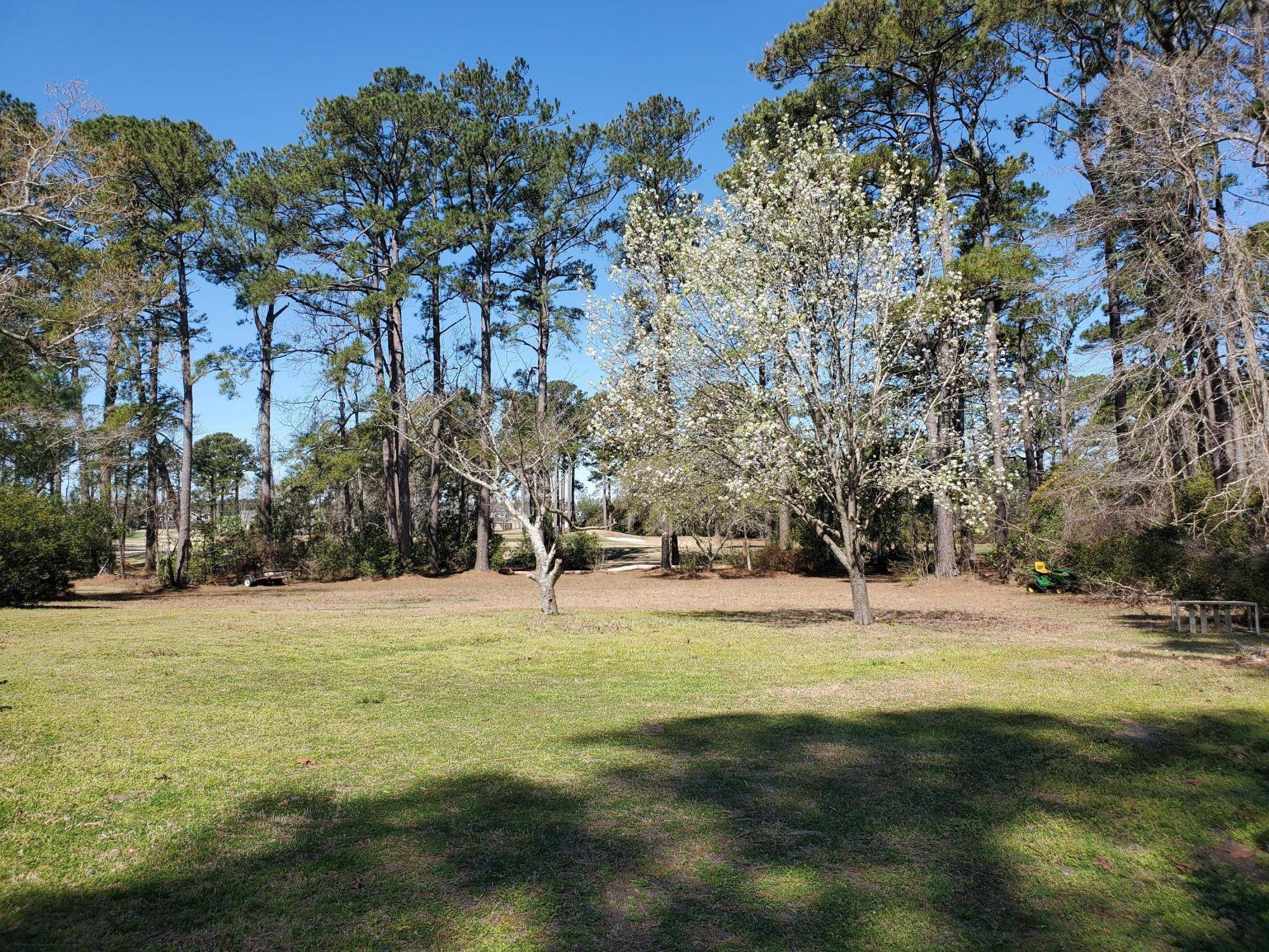 Morehead City, NC 28557,3304 Country Club RD
