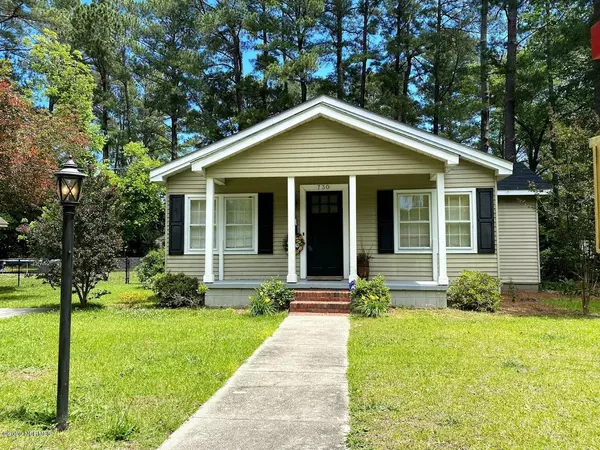 730 Richmond ST, Laurinburg, NC 28352