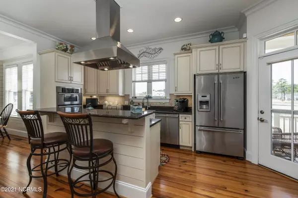 New Bern, NC 28562,4003 Reunion Pointe LN