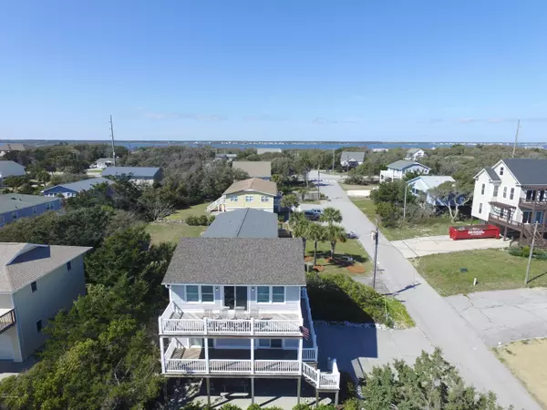 Emerald Isle, NC 28594,101 E Landing DR