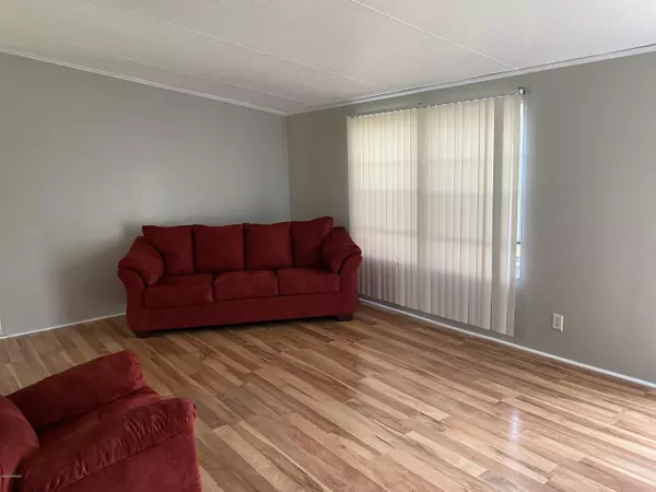 Burgaw, NC 28425,553 Bell Williams RD