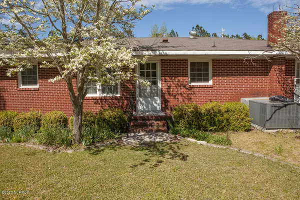 Kinston, NC 28504,283 Will Baker RD
