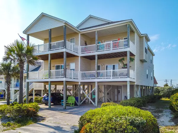 2015 N Shore DR, Surf City, NC 28445