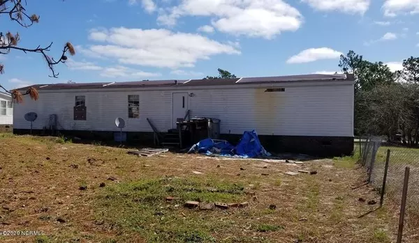 Hubert, NC 28539,112 S Cambridge ST