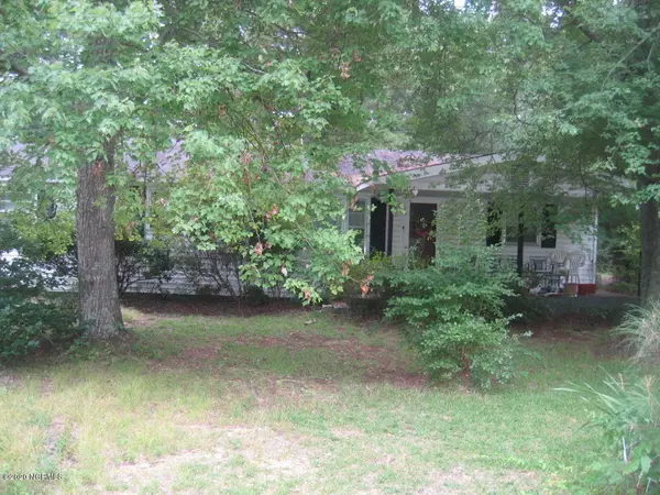 5044 Lake Wilson Road, Elm City, NC 27822