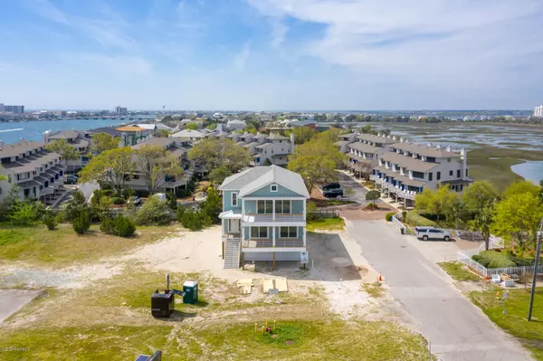 Wrightsville Beach, NC 28480,105 W Salisbury ST