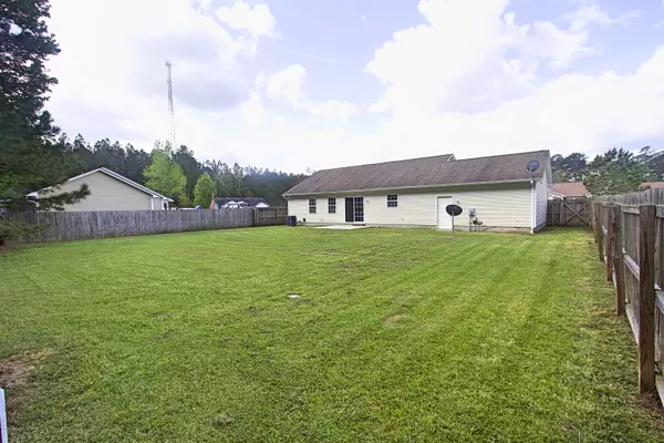 New Bern, NC 28562,227 Bear TRL