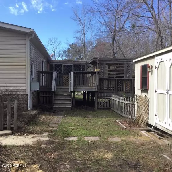 Rocky Point, NC 28457,30 Daniel RD