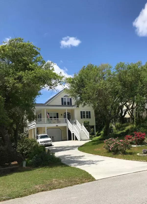 Indian Beach, NC 28512,103 Sandpiper LN