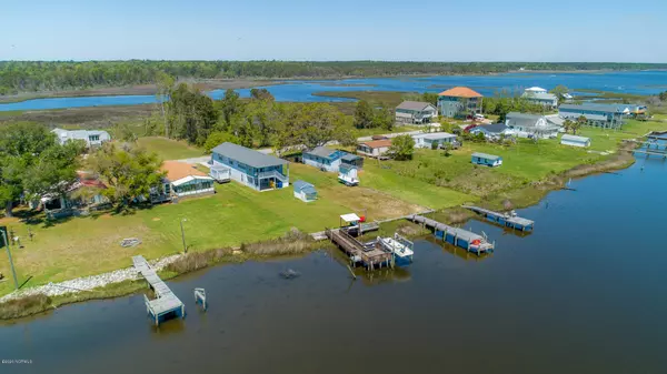 Surf City, NC 28445,440 Atkinson Point RD