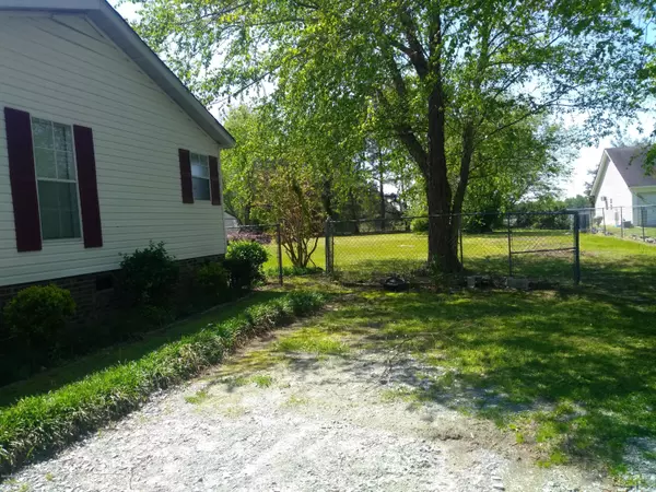 Walstonburg, NC 27888,9185 Stantonsburg Road