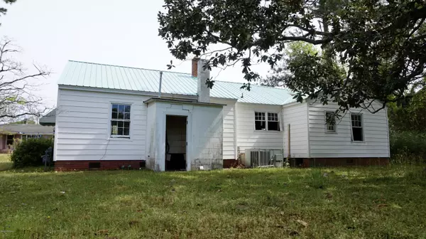 Pollocksville, NC 28573,104 Barrus Street