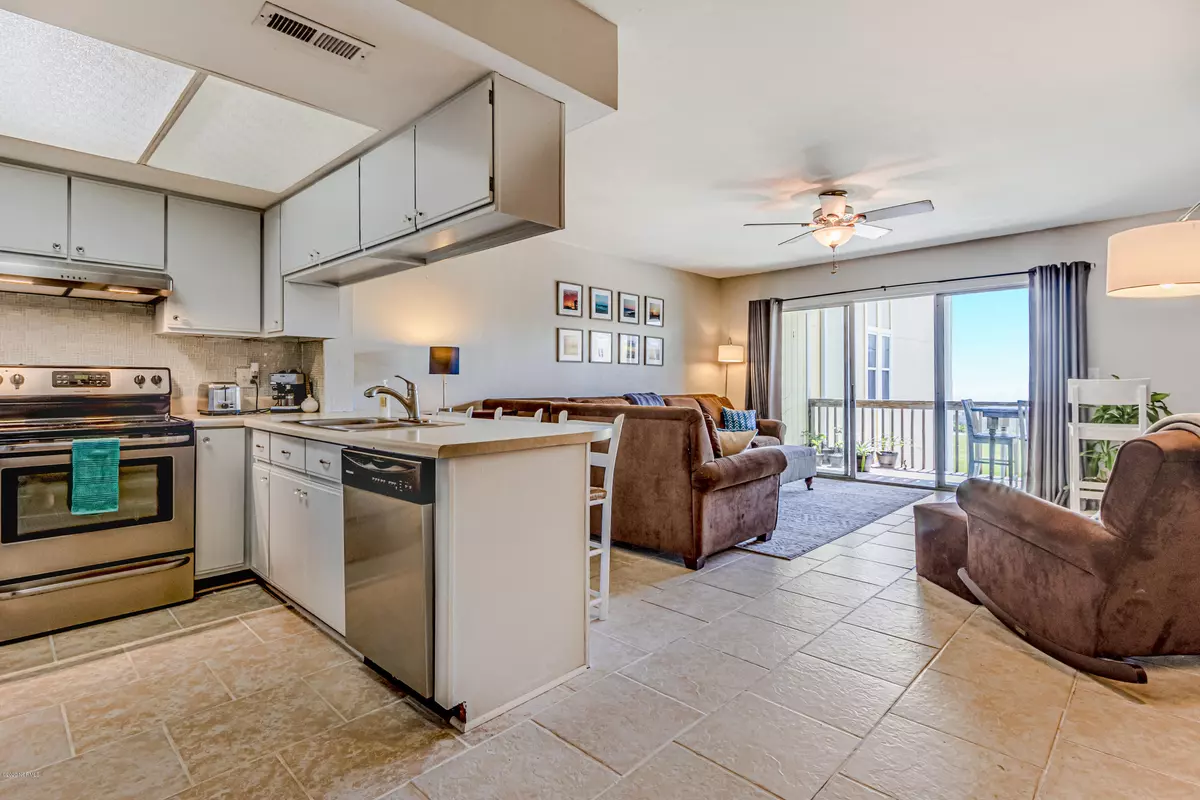 Surf City, NC 28445,918 N New River DR #626