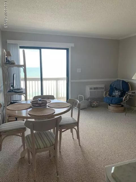 North Topsail Beach, NC 28460,2264 New River Inlet RD #205