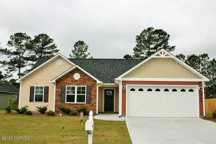 4045 Hunters TRL, Jacksonville, NC 28546