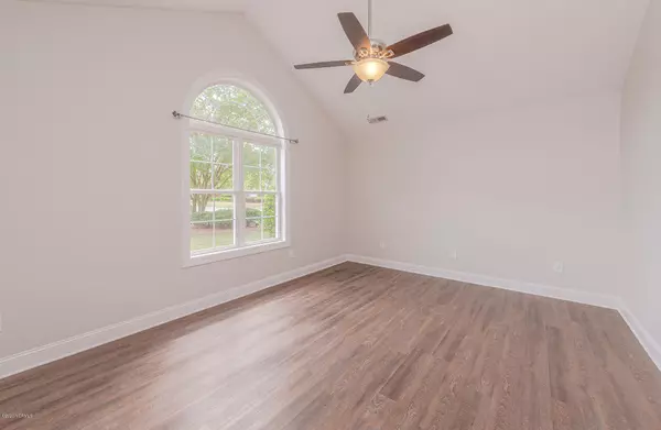 Wallace, NC 28466,125 Candlewood DR