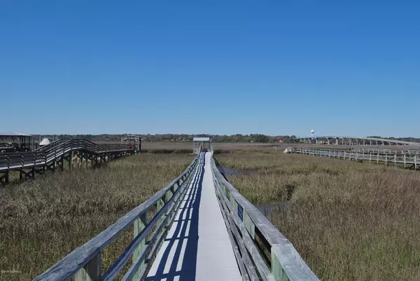 Sunset Beach, NC 28468,402 N North Shore DR W