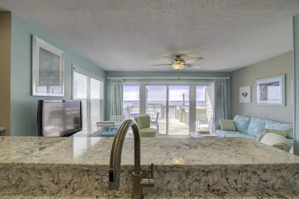 Surf City, NC 28445,904 S Shore DR #A