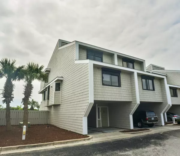 Wrightsville Beach, NC 28480,101 S Lumina AVE #Th-7