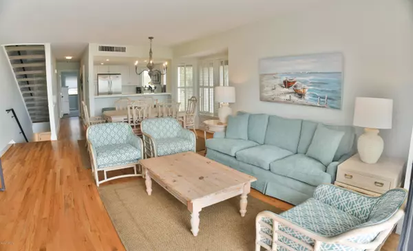 Wrightsville Beach, NC 28480,101 S Lumina Avenue #Th-7