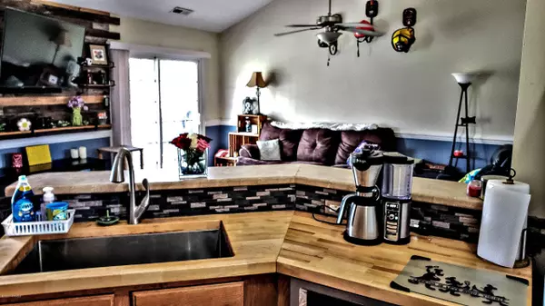 Richlands, NC 28574,548 Comfort RD