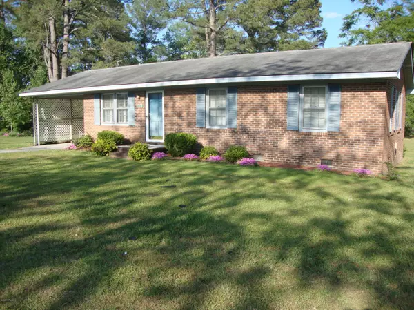 Wallace, NC 28466,204 Elm ST