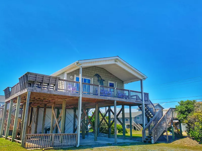 1802 Ocean BLVD, Topsail Beach, NC 28445