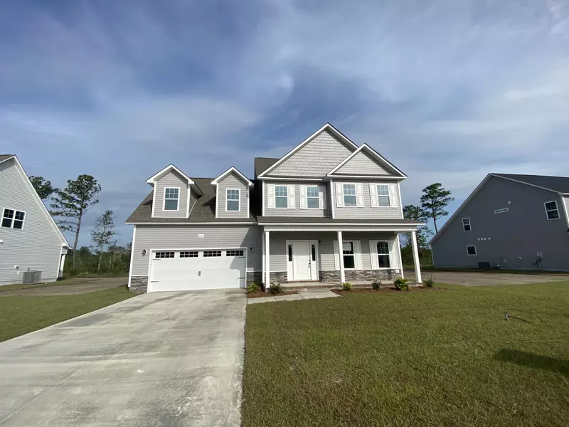 405 Wind Sail CT, Sneads Ferry, NC 28460