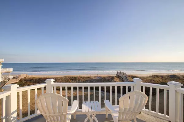 North Topsail Beach, NC 28460,4230 Island DR