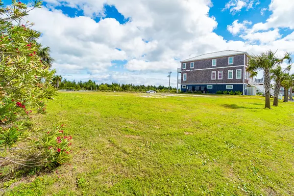 Morehead City, NC 28557,200 Radio Island RD