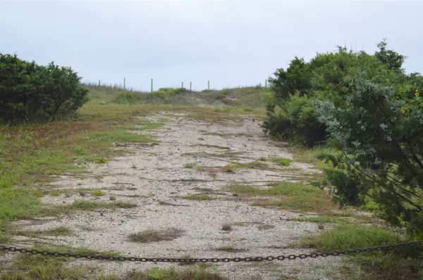 Emerald Isle, NC 28594,6107 Ocean DR