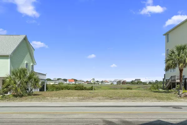 Carolina Beach, NC 28428,1607 Canal DR