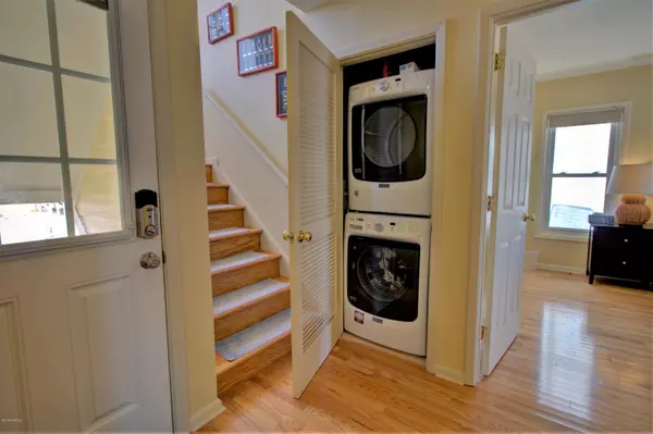 Surf City, NC 28445,2004 N Shore DR