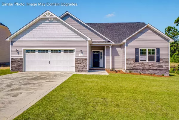 127 Heron Watch DR, Hubert, NC 28539